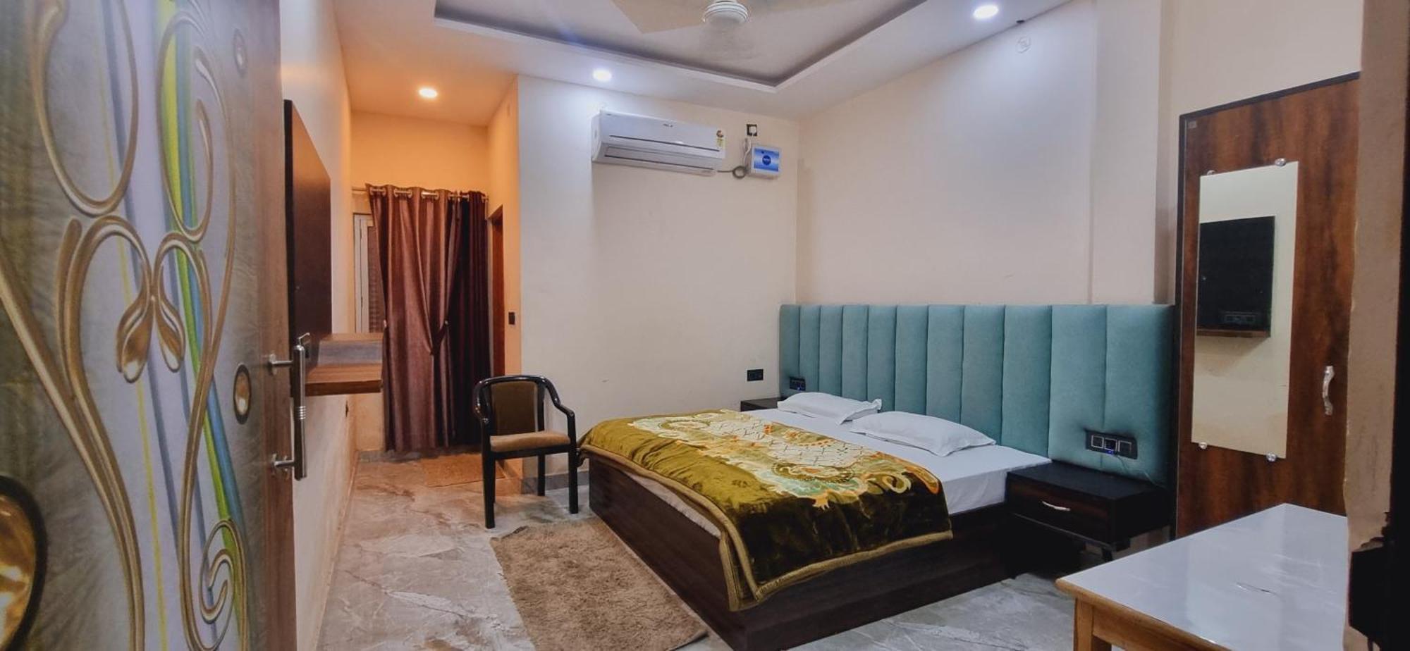 Surya Palace Ayodhya 외부 사진